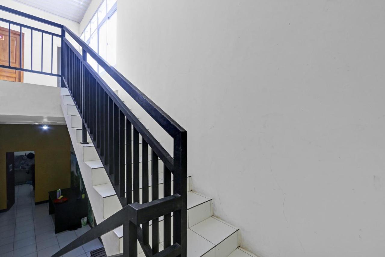 Tambakmulya Oyo 90796 Hotel Mulya Indah المظهر الخارجي الصورة
